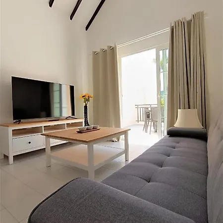 Sarah's - Playa Fanabe * Costa Adeje