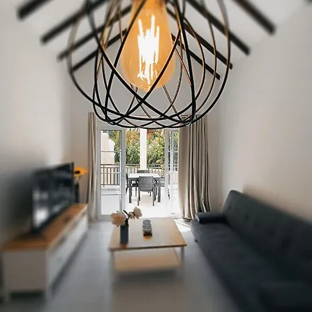 Sarah's - Playa Fanabe Daire *