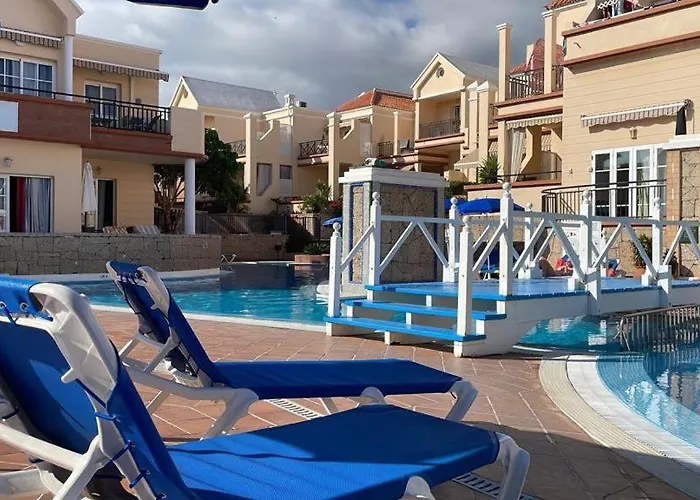 Sarah's - Playa Fanabe Apartment *