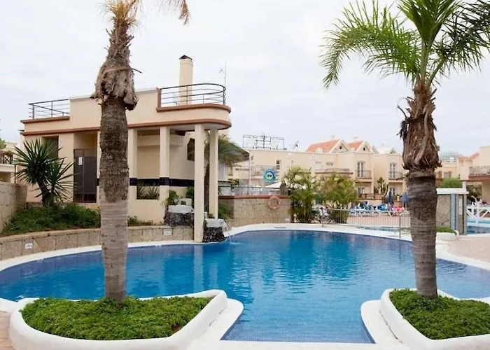 Sarah's - Playa Fanabe *