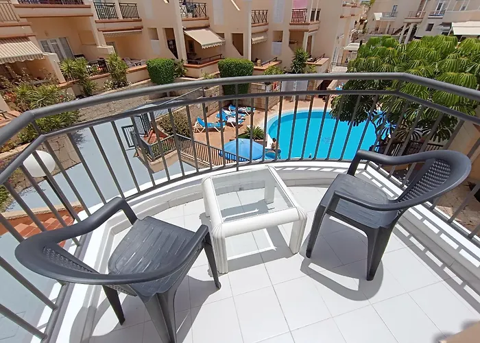 Sarah's - Playa Fanabe