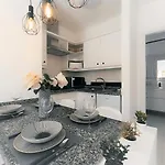 Sarah's - Playa Fanabe Apartament *
