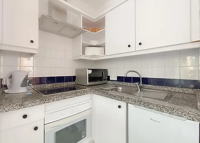 Sarah's - Playa Fanabe