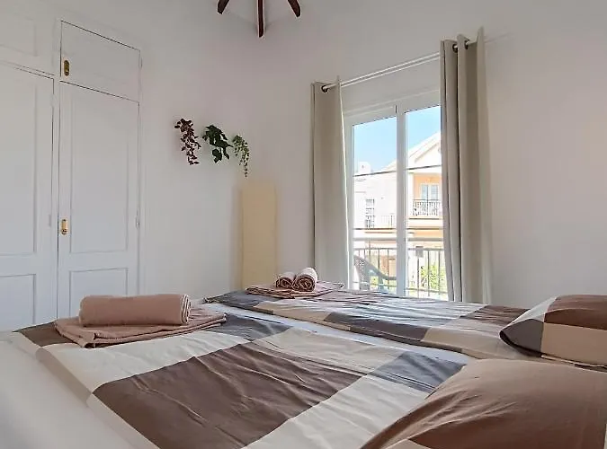 Sarah's - Playa Fanabe * Costa Adeje