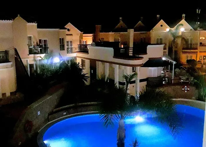 Sarah's - Playa Fanabe Costa Adeje